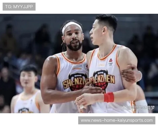 深圳男篮逆袭成功，萨林杰与沈梓捷带队轻松过关